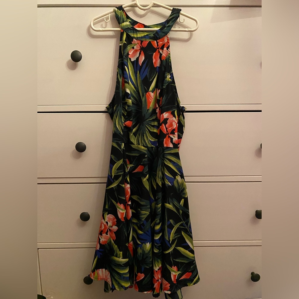 Short Tropical Flower Beach Dress Hollister